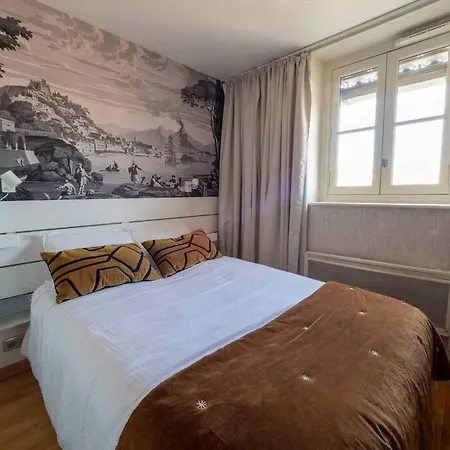 Studio Moderne Dominant Le Vieux